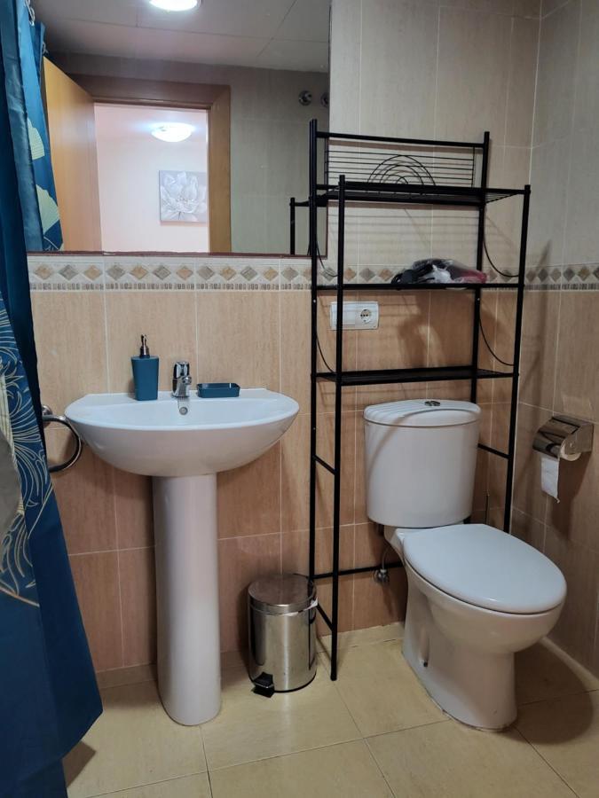 ¡Apartamento En Primera Linea Con Terraza Y Cerca De La Piscina Comunitaria! Vera Luaran gambar