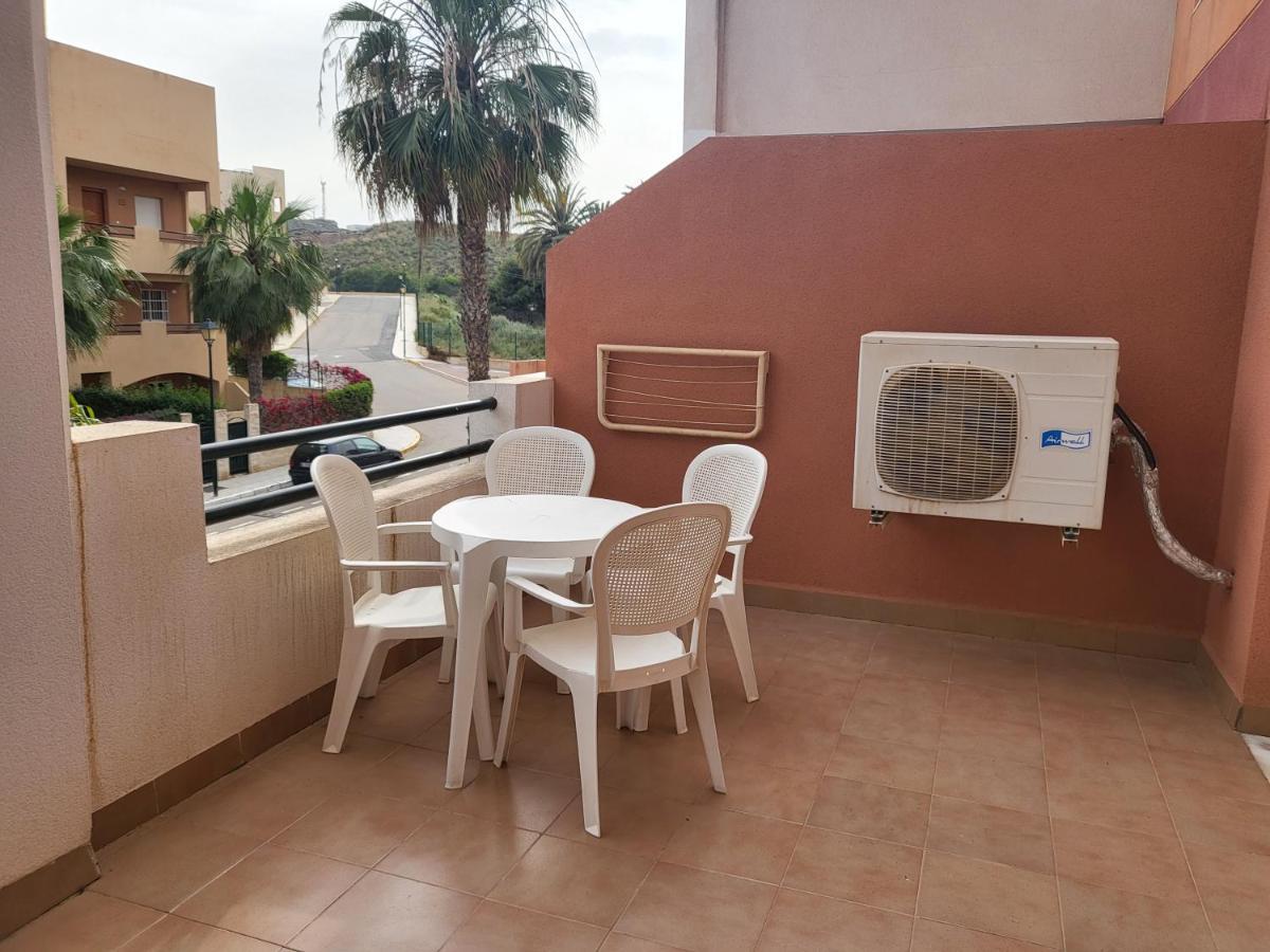 ¡Apartamento En Primera Linea Con Terraza Y Cerca De La Piscina Comunitaria! Vera Luaran gambar